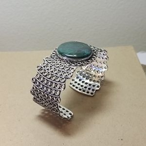 EXQUISITE BRACELET NWOT